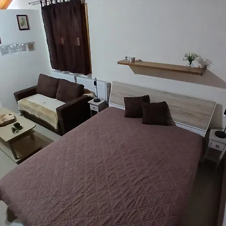 Alexandros Apartmán Zóla