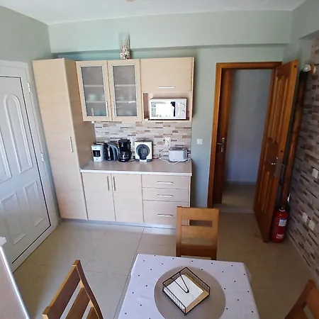 Alexandros Apartmán *