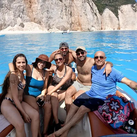 Διαμέρισμα Alexandros *