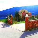 Alexandros Apartment