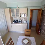 Alexandros Apartment *
